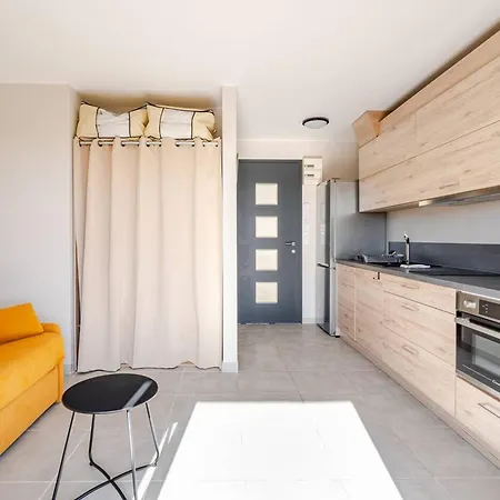 Renove Centre Lavandou, Proche - Fr-1-816-7 Apartament Le Lavandou