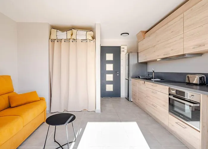 Renove Centre Lavandou, Proche - Fr-1-816-7 Apartmán Le Lavandou